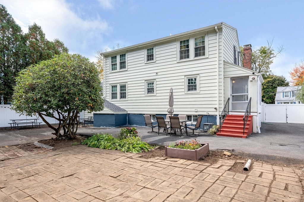 17 Breakheart Road Saugus, MA 01906 - Photo 26 of 42 Gallery Image 26