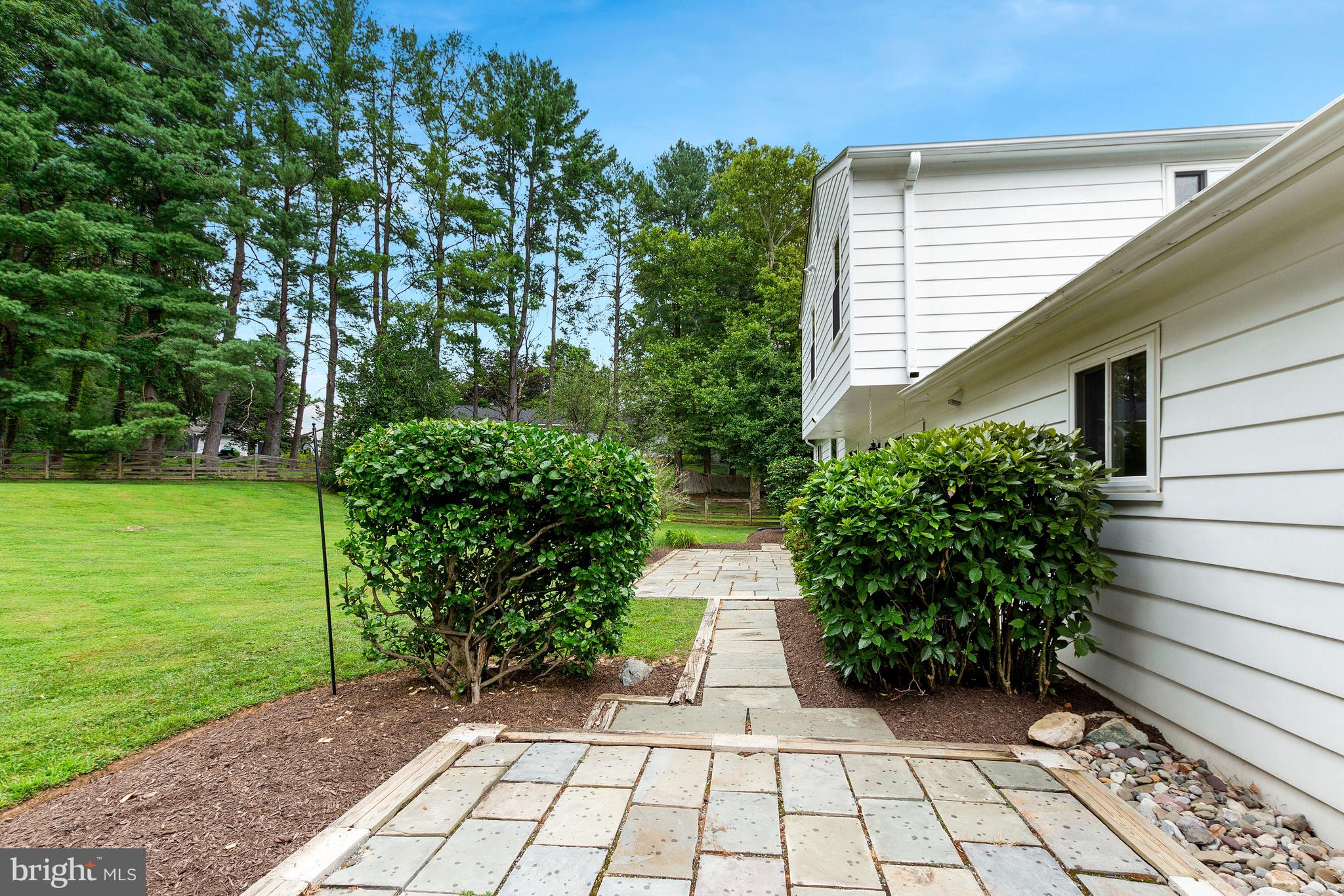 20 Southview Court Silver Spring, MD 20905 - Photo 30 of 41 Patio