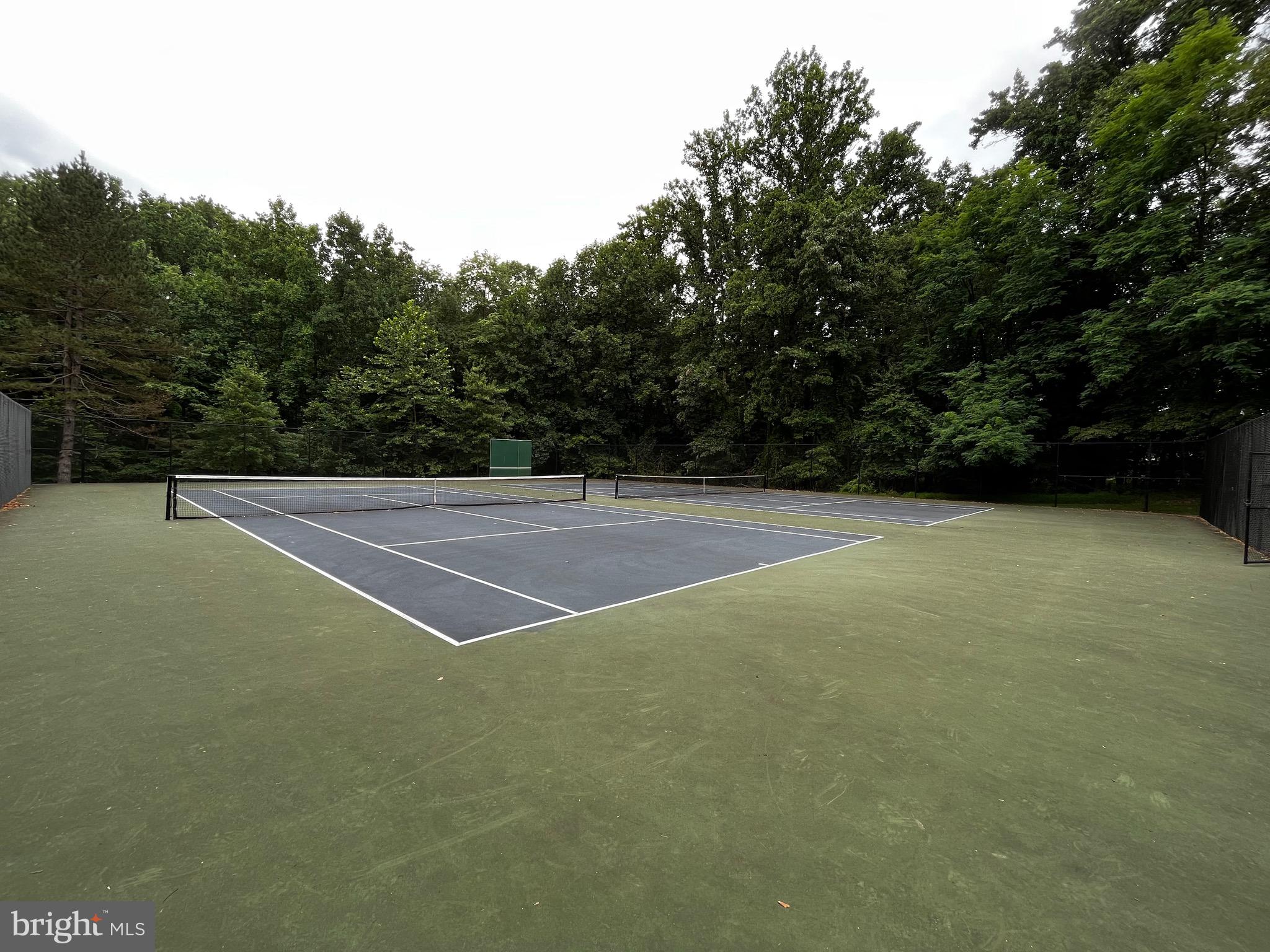 20 Southview Court Silver Spring, MD 20905 - Photo 37 of 41 Tennis courts