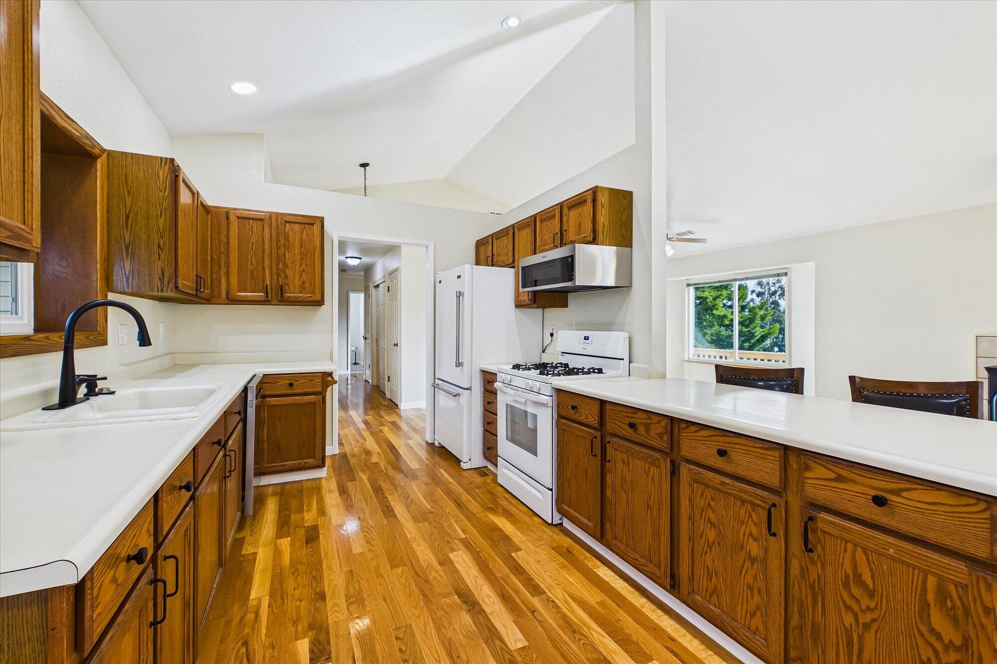 6699 Rohnerville Road Hydesville, CA 95547 - Photo 22 of 54
