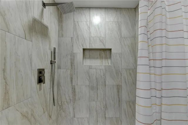 a view of a window in a room