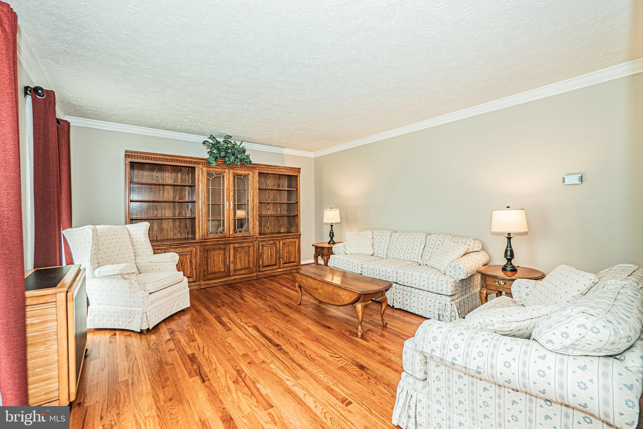 2 Redfern Place Boonsboro, MD 21713 - Photo 8 of 69 Living Room with Hardwood Floors