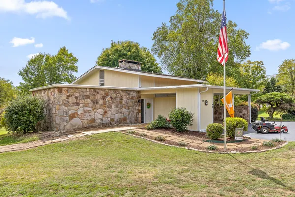 $475,000 | 9245 Sunnyshore Lane, Chattanooga, TN 37416