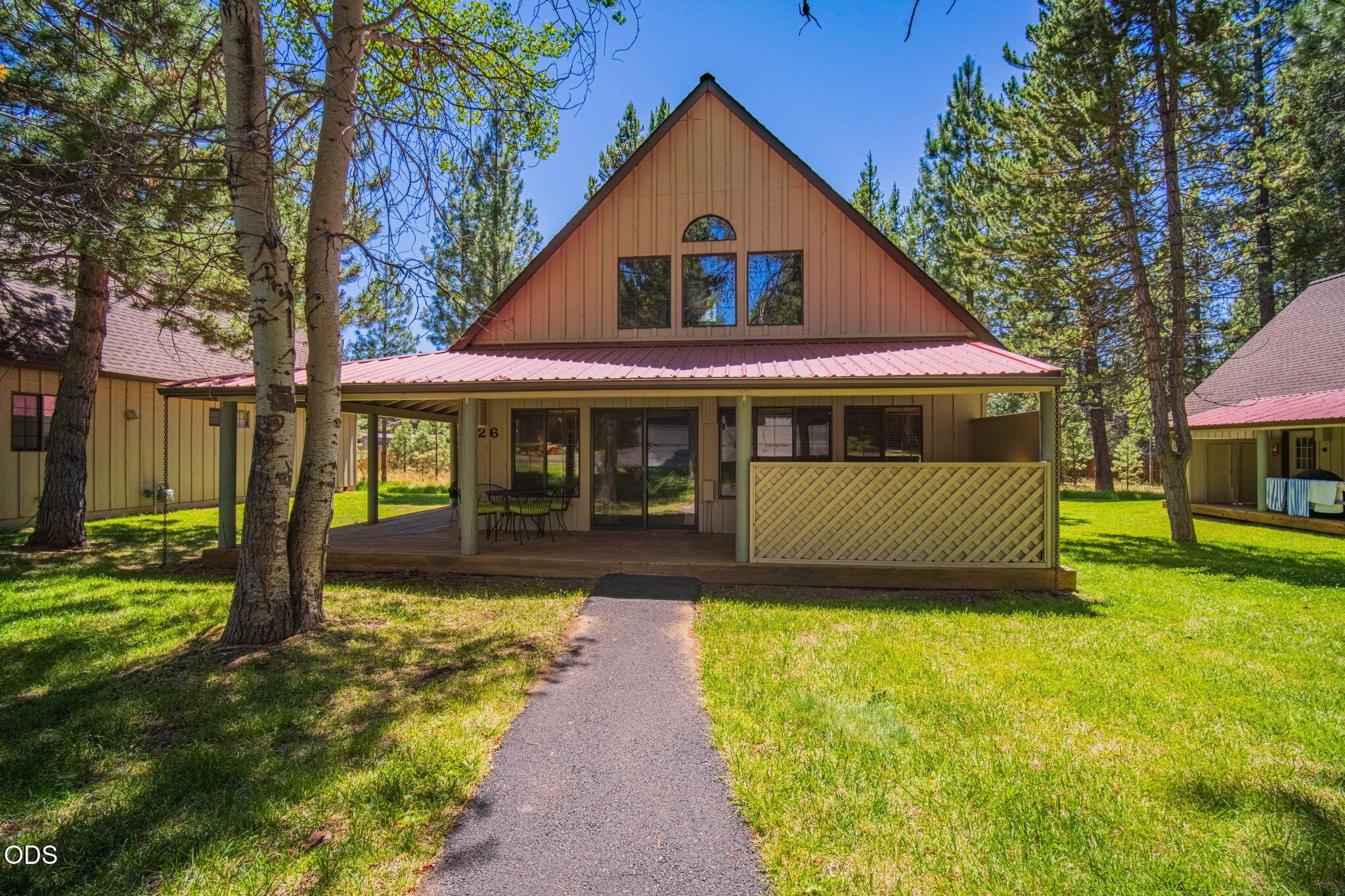 57499 Circle 4 Cabin Road, Unit 26 Sunriver, OR 97707 - Photo 3 of 44