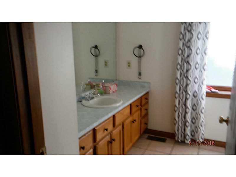 2830 Walnut Ridge Drive Troy, OH 45373 - Photo 12 of 25