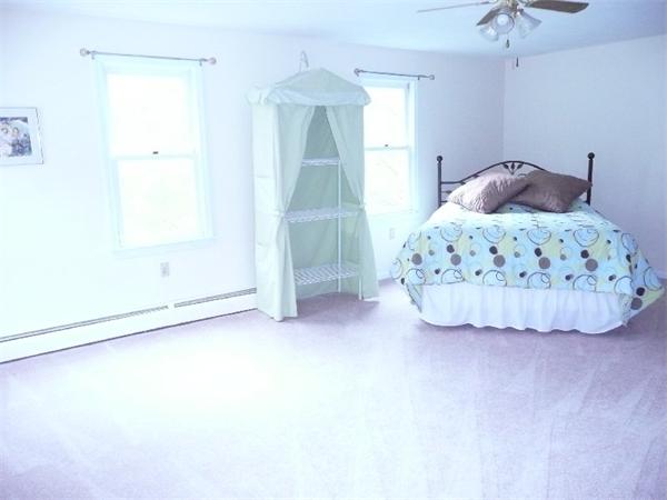 134 Heywood Road Sterling, MA 01564 - Photo 14 of 24 Gallery Image 14