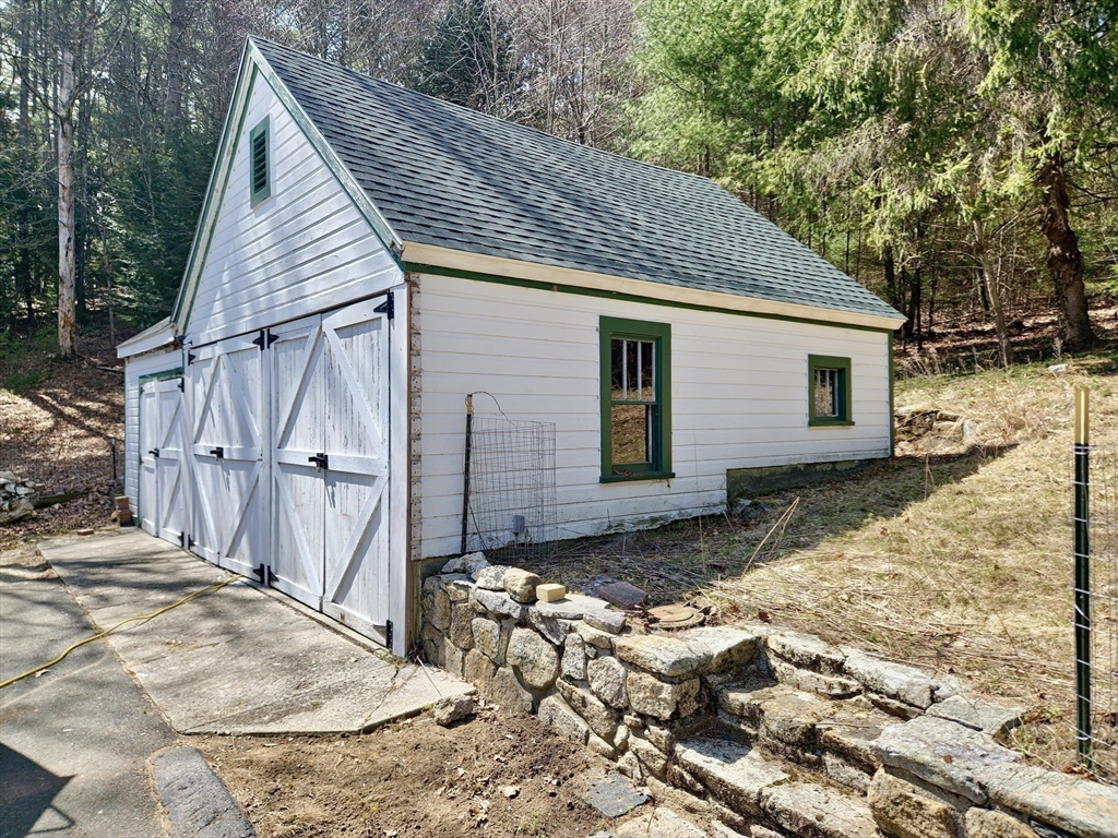 129 Stafford Road Monson, MA 01057 - Photo 18 of 24