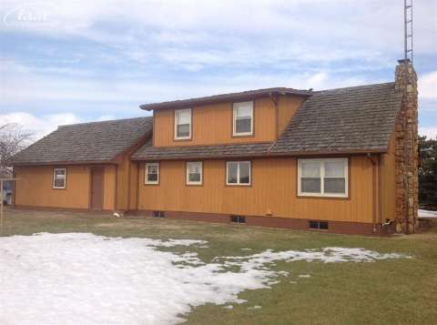 9268 Van Vleet Road Gaines, MI 48436 - Photo 21 of 22 20395863-20.JPG
