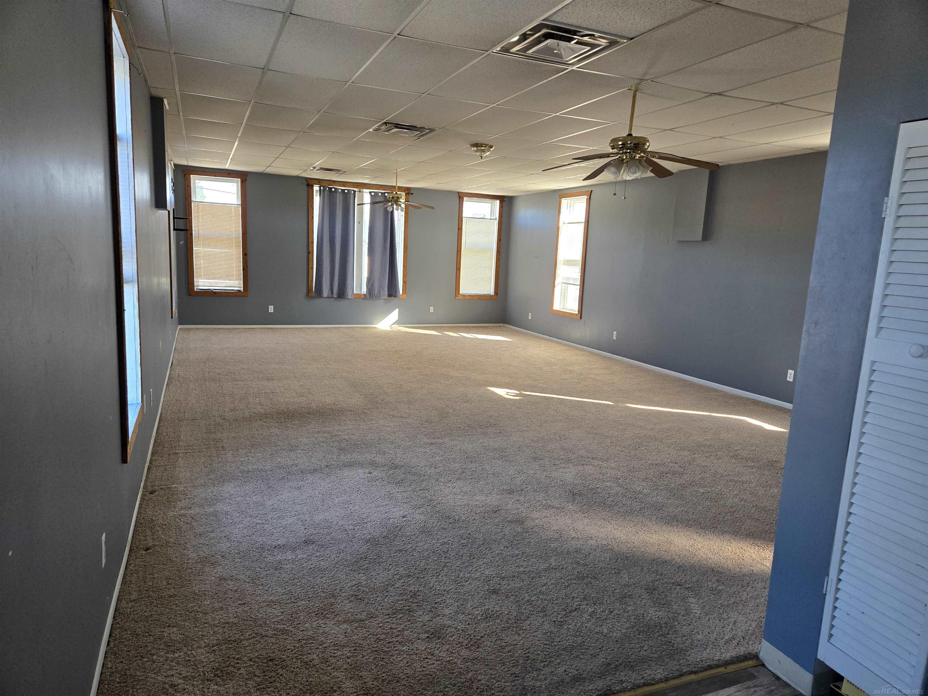 5924 Chicago Road Warren, MI 48092 - Photo 4 of 5