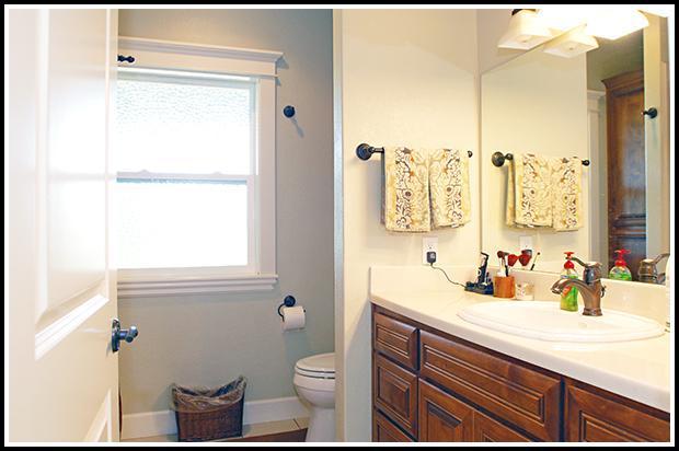 1041 East Dutton Road Eagle Point, OR 97524 - Photo 23 of 27 Additional Photo