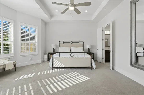 $1,075,000 | 73 Madrone Terrace Place, The Woodlands, TX 77375