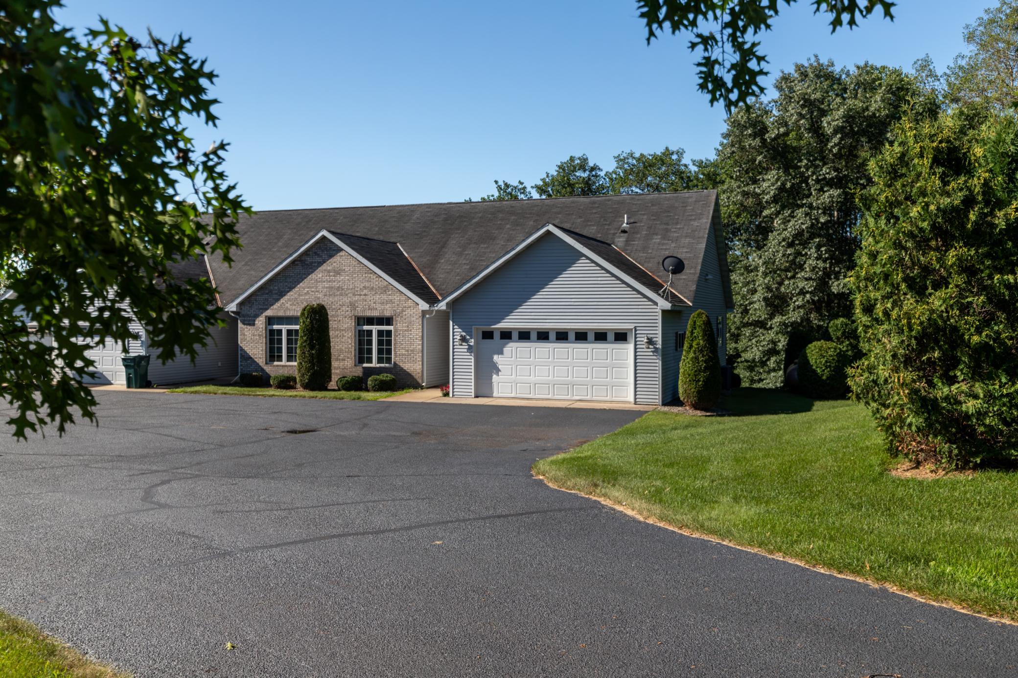 34524 Hillcrest Road Motley, MN 56466 - Photo 4 of 37