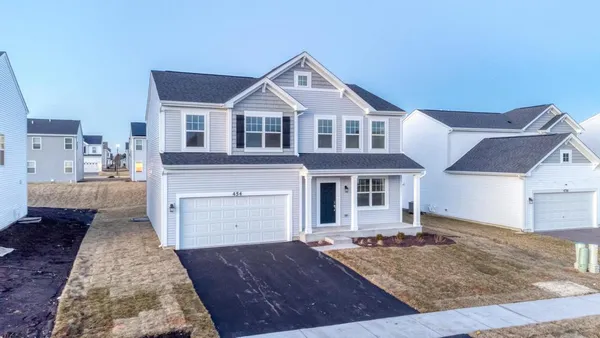 $3,900 | 454 Bower Lane, Oswego, IL 60543