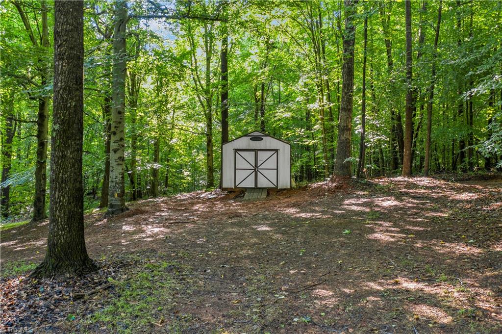 435 Noah Davis Road Roxboro, NC 27574 - Photo 5 of 30