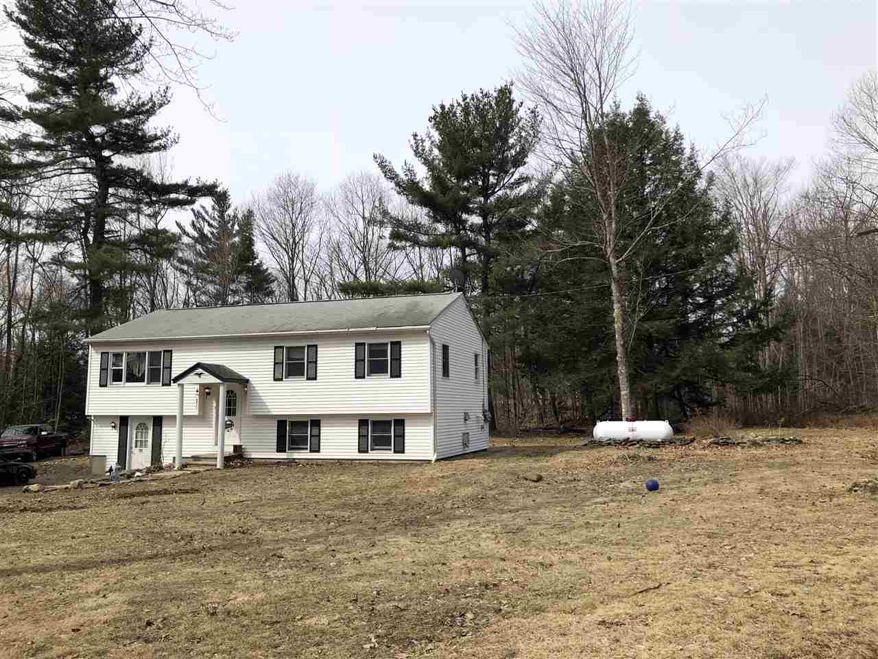 122 Stowell Road New Ipswich, NH 03071 - Photo 1 of 32