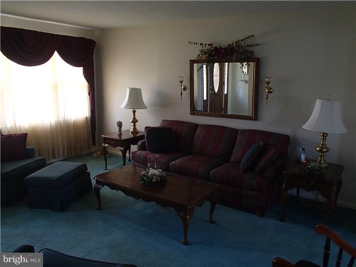 26 Freeport Road New Castle, DE 19720 - Photo 3 of 18 Gallery Image 3