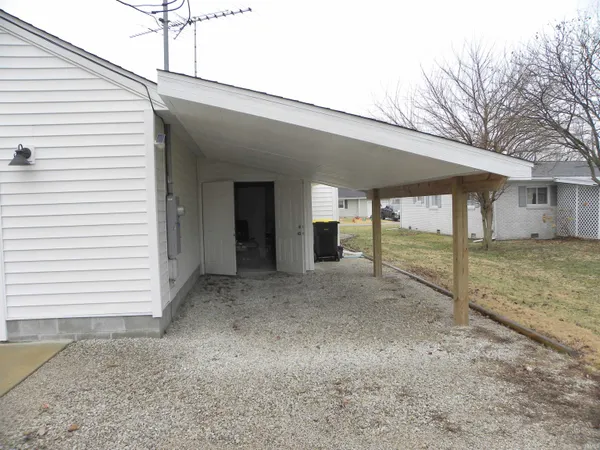 $265,000 | 680 East North Street, Spencer, IN 47460