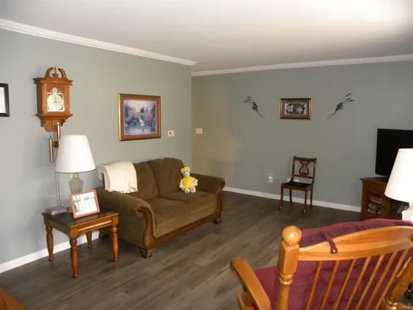 $265,000 | 680 East North Street, Spencer, IN 47460