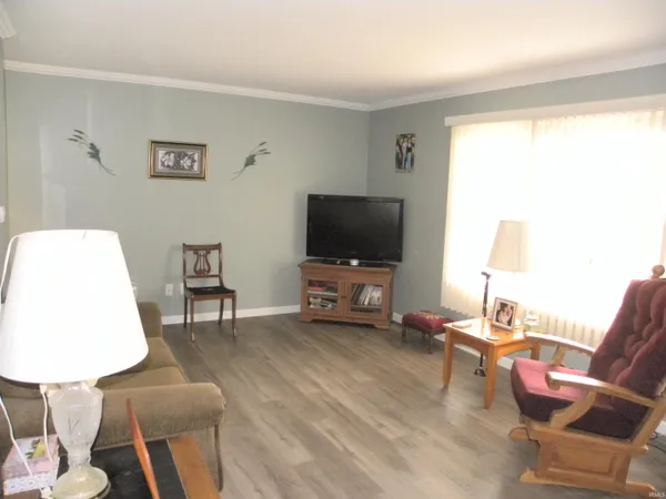 $265,000 | 680 East North Street, Spencer, IN 47460