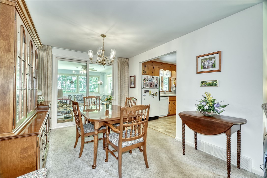 226 Dickinson Road Webster, NY 14580 - Photo 13 of 50