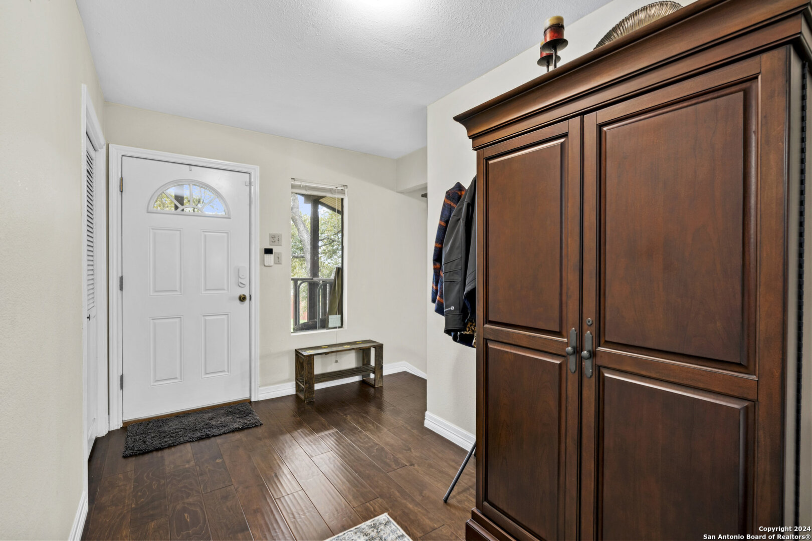 1497 Pebble Beach Road Lakehills, TX 78063 - Photo 9 of 44