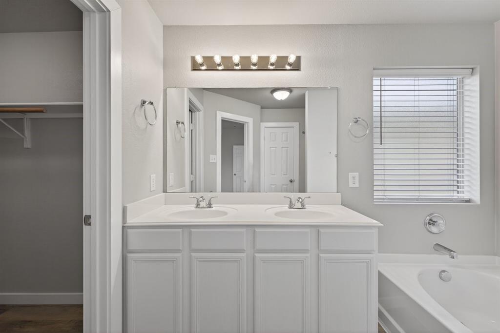 1628 Birds Eye Road Fort Worth, TX 76177 - Photo 20 of 32