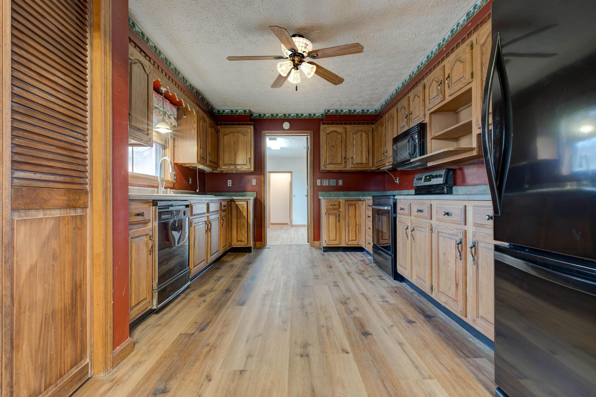 8594 Morehead Road Flemingsburg, KY 41041 - Photo 24 of 36