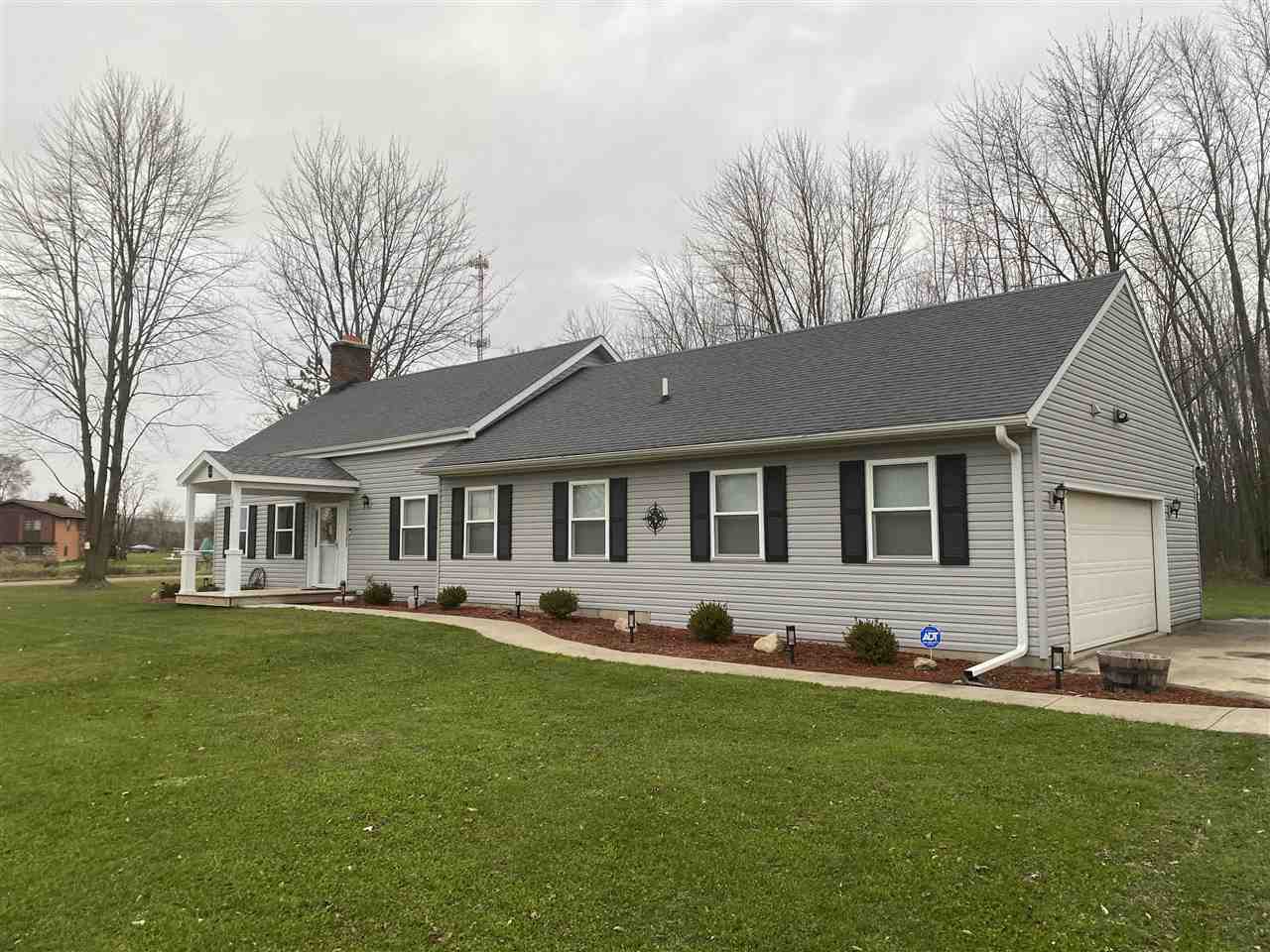 12011 Hogan Road Gaines, MI 48436 - Photo 2 of 26
