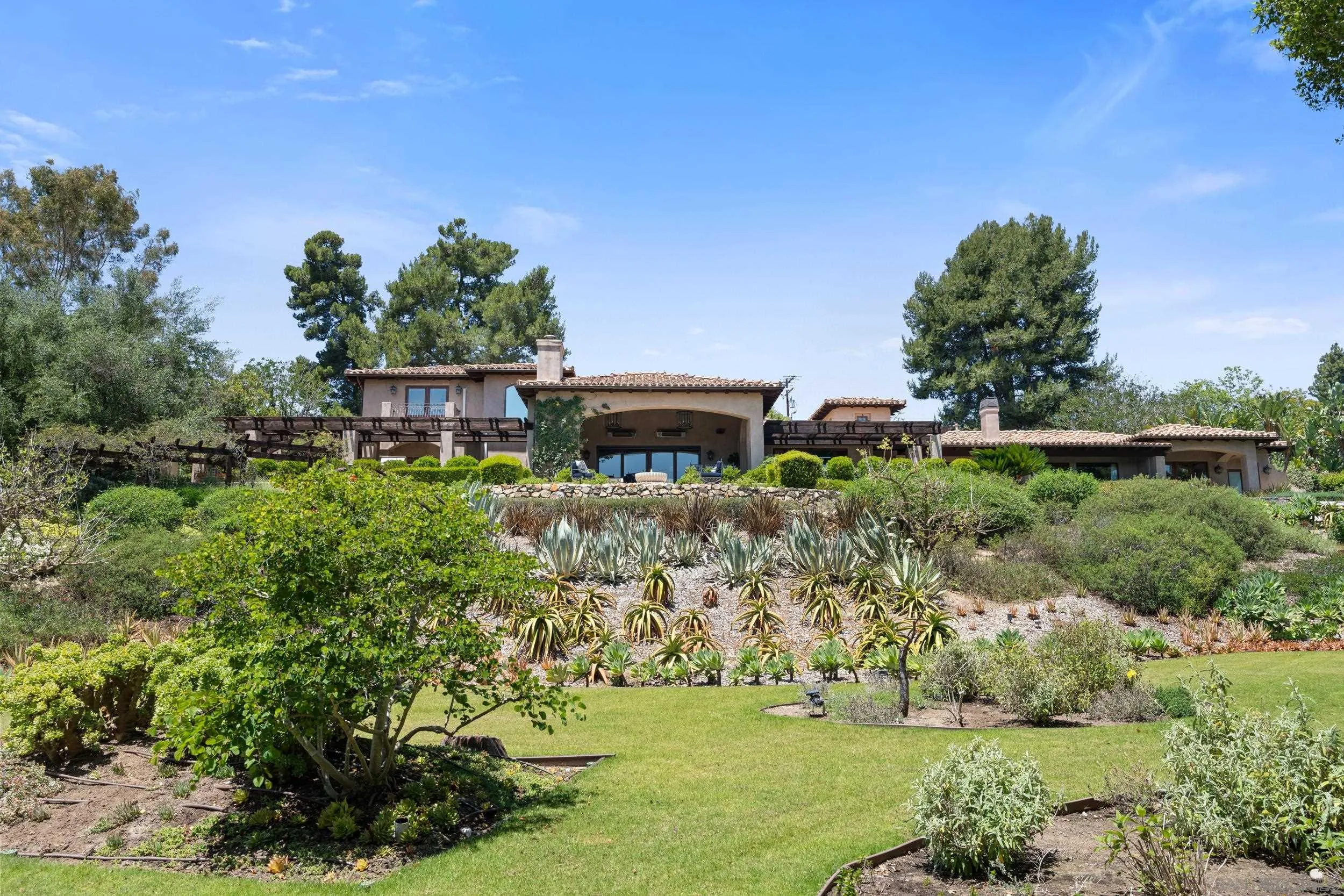 6871 Las Colinas Rancho Santa Fe, CA 92067 - Photo 1 of 55