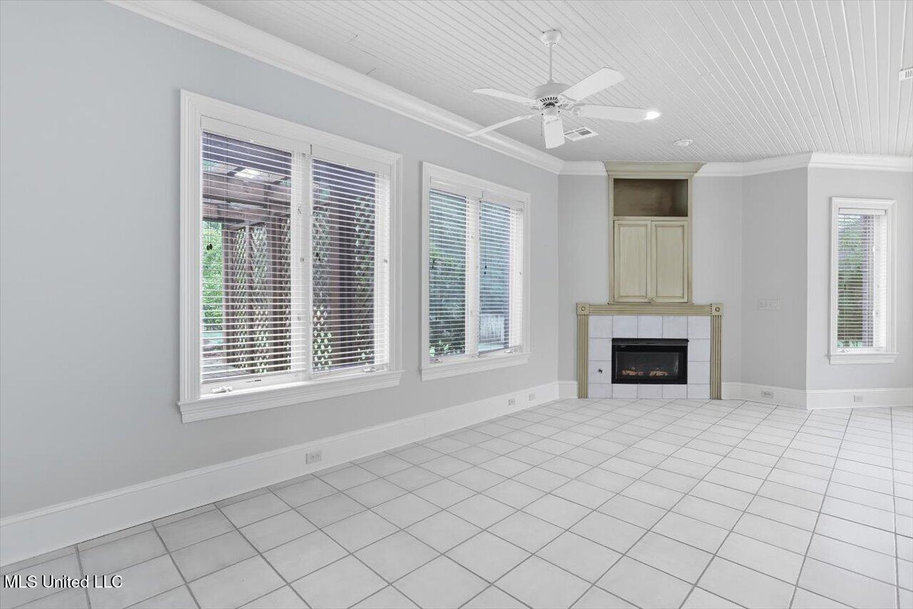 7 Lafayette Circle Clinton, MS 39056 - Photo 18 of 57 21-7 Lafayette Cir _ Home Tours MS