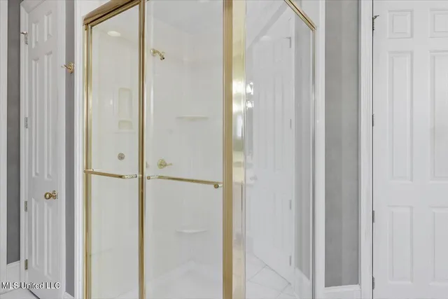 $575,000 | 7 Lafayette Circle, Clinton, MS 39056