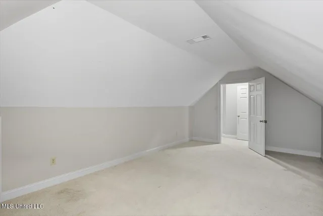 $575,000 | 7 Lafayette Circle, Clinton, MS 39056