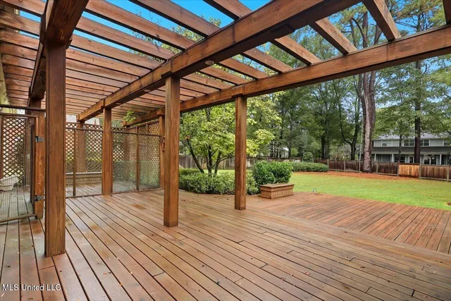 $575,000 | 7 Lafayette Circle, Clinton, MS 39056