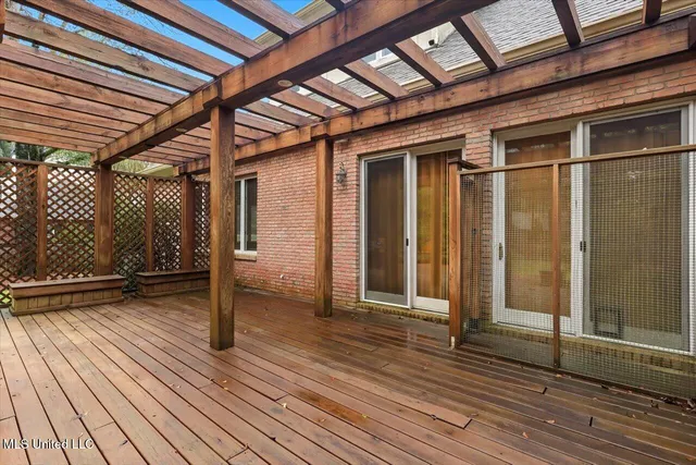 $575,000 | 7 Lafayette Circle, Clinton, MS 39056