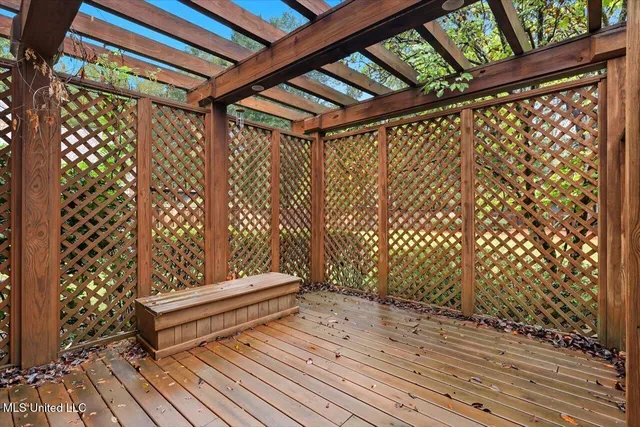 $575,000 | 7 Lafayette Circle, Clinton, MS 39056