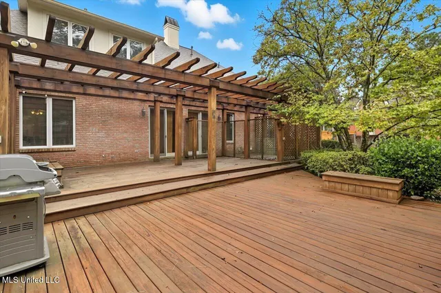 $575,000 | 7 Lafayette Circle, Clinton, MS 39056