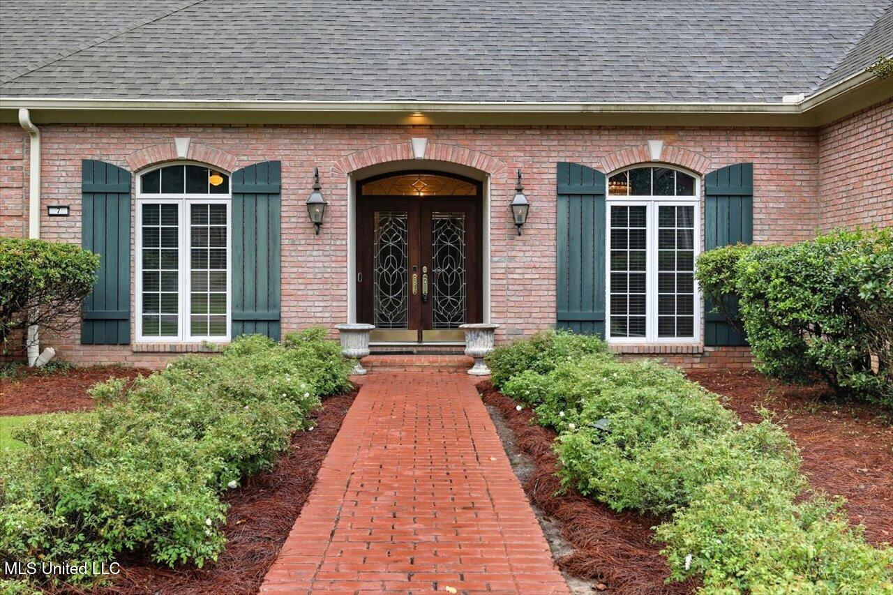 7 Lafayette Circle Clinton, MS 39056 - Photo 57 of 57 05-7 Lafayette Cir _ Home Tours MS