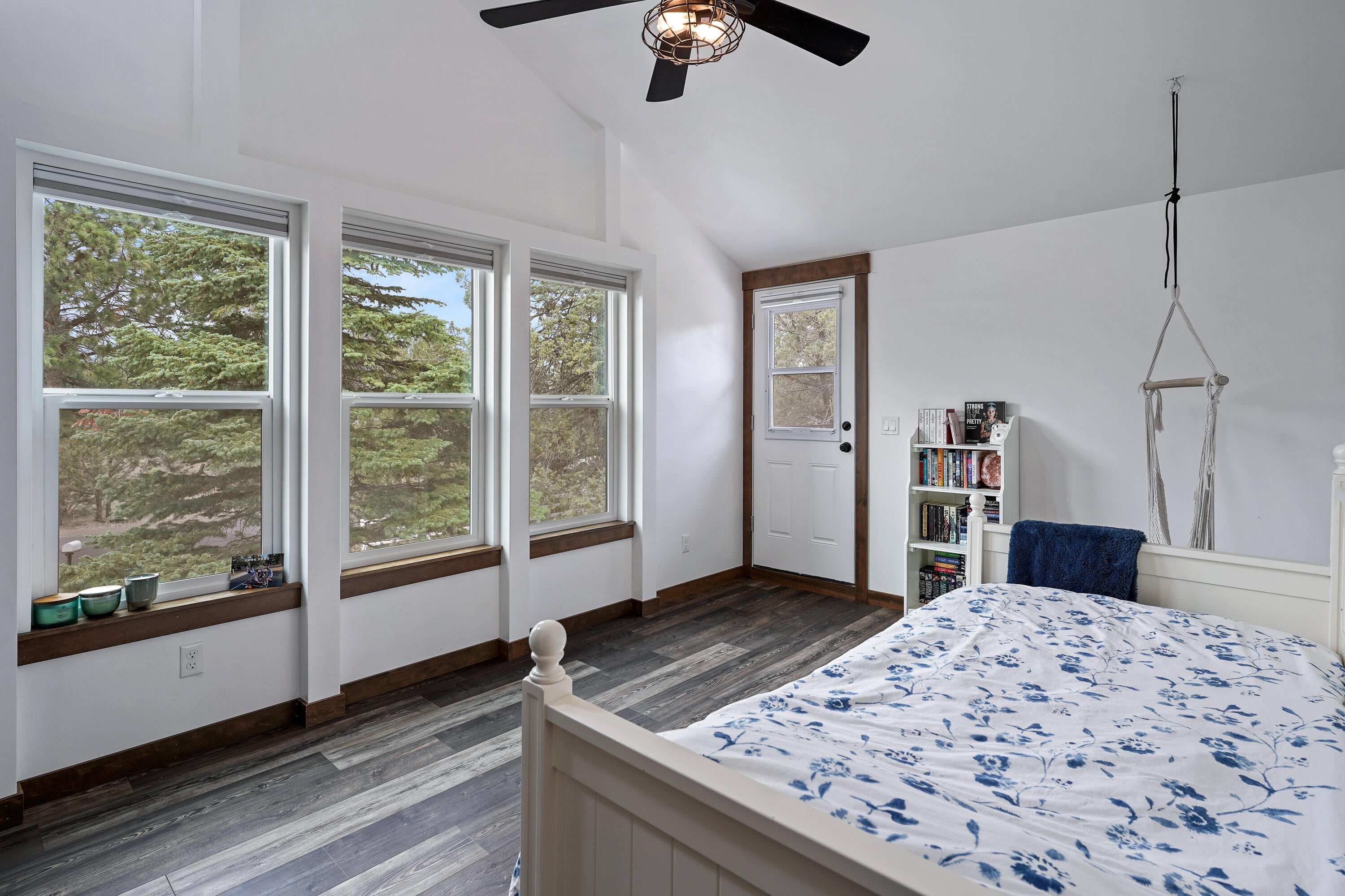 64732 Hunnell Road Bend, OR 97703 - Photo 31 of 51 DSC07751