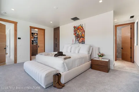 $6,350,000 | 11330 Hoback Junction South Road, Jackson, WY 83001