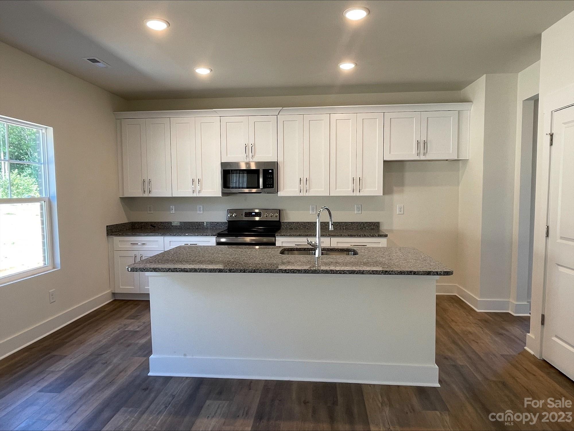 151 Laurel Ridge Lane, Unit 2 Lexington, NC 27295 - Photo 3 of 14 Gallery Image 3