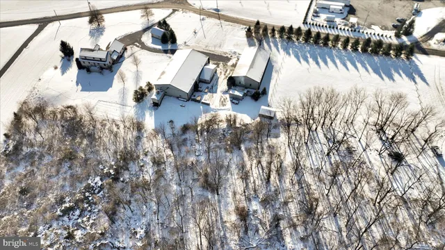 a view of a house with a outdoor space