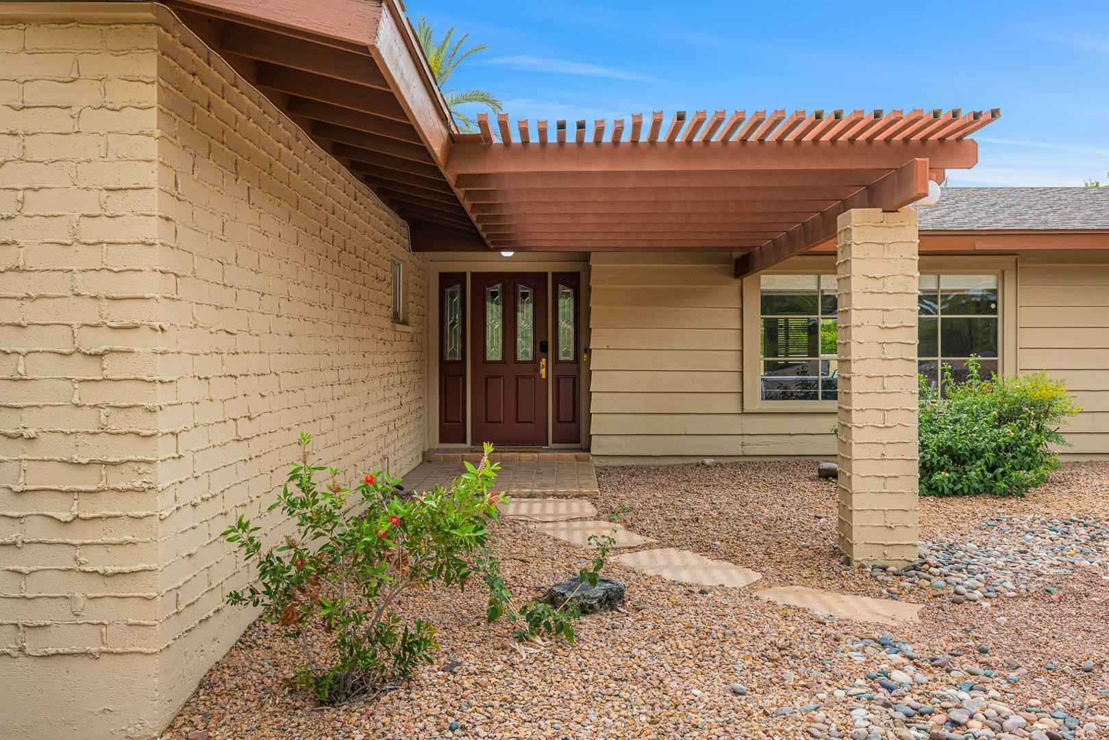 5901 East Cactus Wren Road Paradise Valley, AZ 85253 - Photo 3 of 23 Photo #3