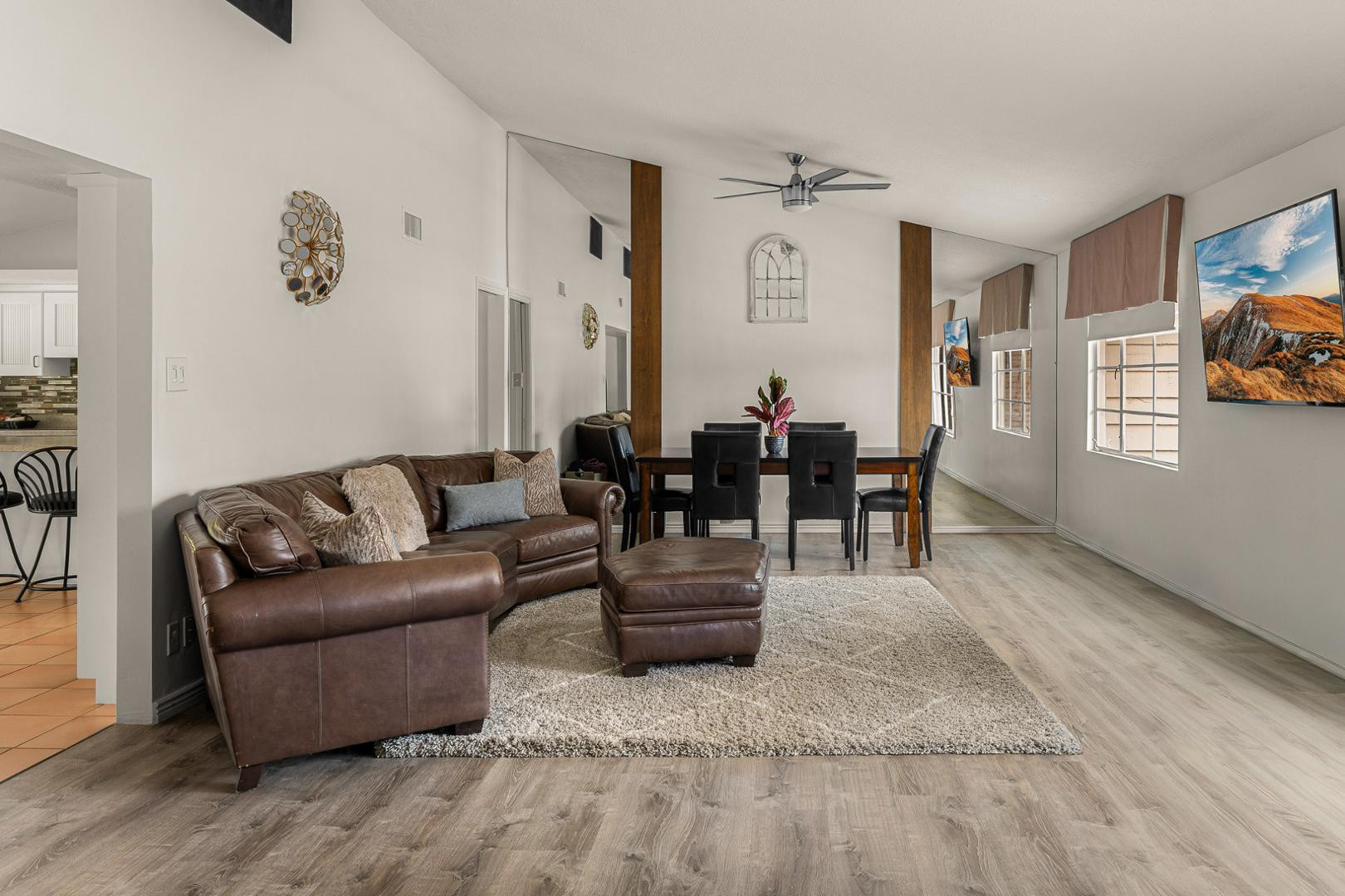 5901 East Cactus Wren Road Paradise Valley, AZ 85253 - Photo 4 of 23 Photo #4