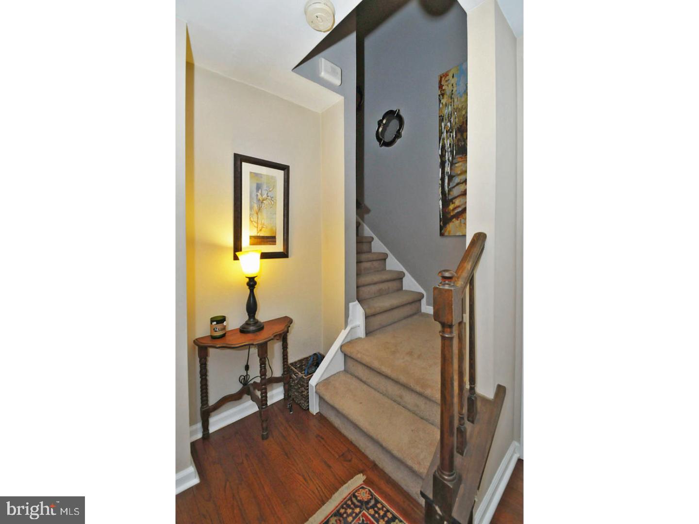 803 Spice Bush Ambler, PA 19002 - Photo 4 of 23 Foyer