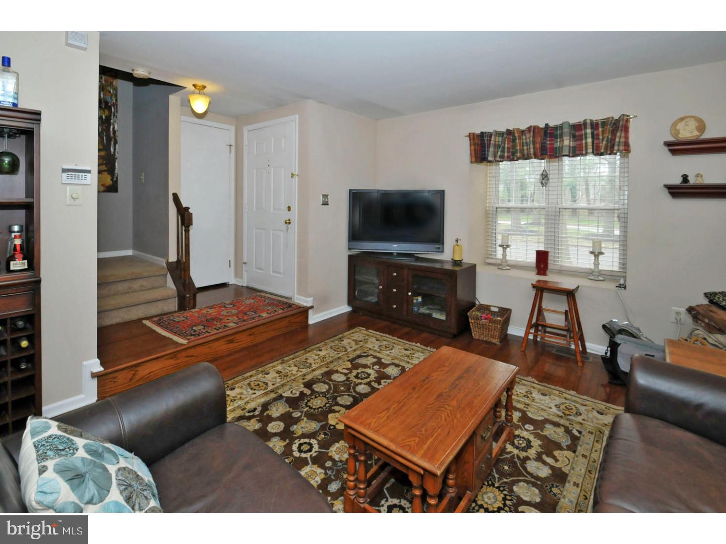 803 Spice Bush Ambler, PA 19002 - Photo 8 of 23 Living Room
