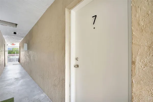 $1,650 | 12101 Northeast 6th Avenue, Unit 7, North Miami, FL 33161