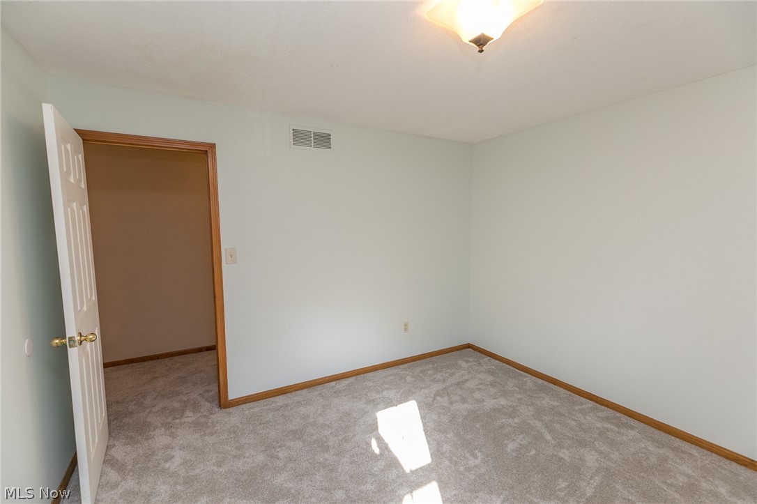 7588 Ridge Road Cleveland, OH 44129 - Photo 23 of 35 Gallery Image 23