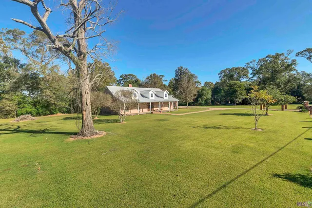 $359,000 | 14105 Highway 77, Rosedale, LA 70757