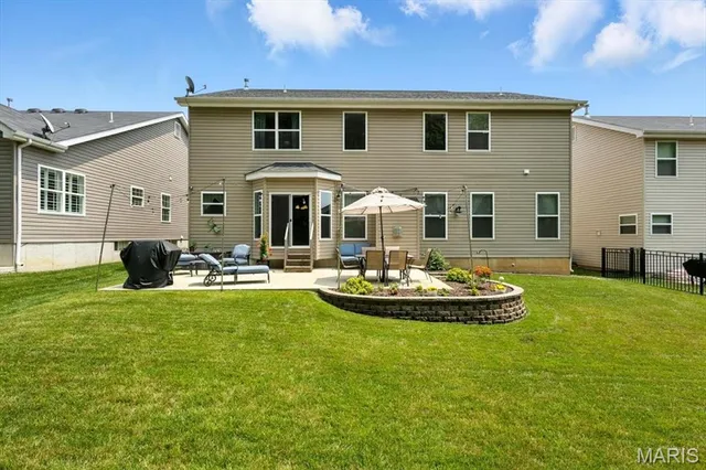 $529,000 | 17667 Trailmark Court, Eureka, MO 63025