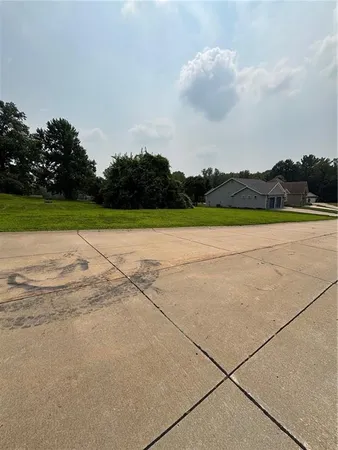 $39,500 | 2607 Ashmat Lane, St. Joseph, MO 64506